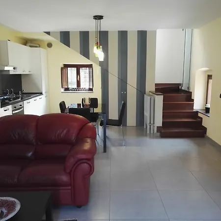La Villetta A 2 Passi Dal Lago... Villa *